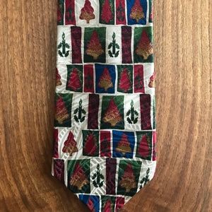 Classic Christmas Tree, Candle Holiday Tie 🎄 🕯